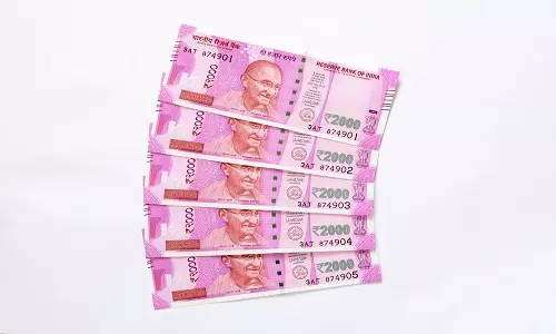 Rs. 2000 To Be Discontinued From Dec 31? WhatsApp Message Viral Again