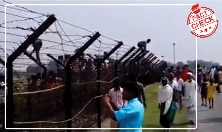 Old Video Falsely Shared As Bangladeshi Hindus Crossing India Border Post CAB Old Video Falsely Shared As Bangladeshi Hindus Crossing India Border Post CAB