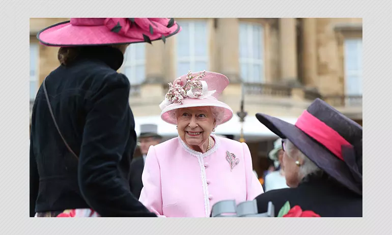 No, The Queen Did Not Test Positive For COVID-19
