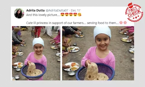 Farmers Protest: Old Image Of Little Girl Distributing Rotis Revived