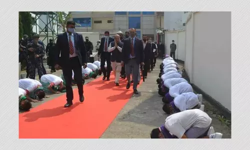 Explained: Why This Photo Of Students Bowing To Manipur CM Biren Singh Caused An Uproar