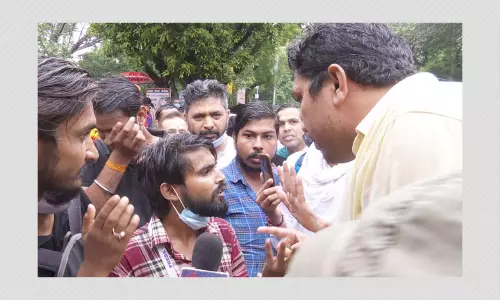 Why Should I Be Scared?: Journalist Who Refused To Chant Jai Shri Ram Why Should I Be Scared?: Journalist Who Refused To Chant Jai Shri Ram