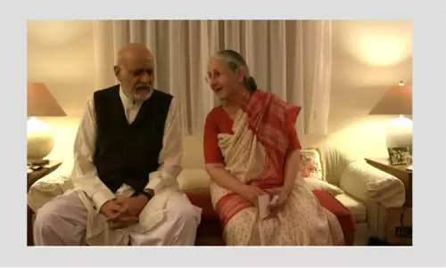 Fact Check: Old Couple from Pakistan, Not Indian Tycoon, Shown in this Viral Clip