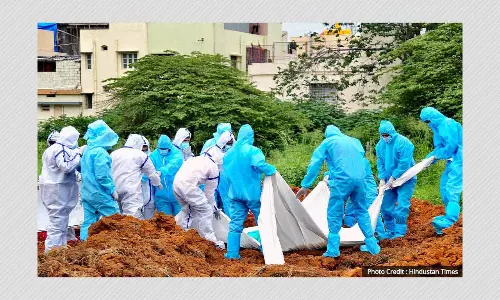 Family Members of COVID Victims to get ₹50,000 Compensation: SC