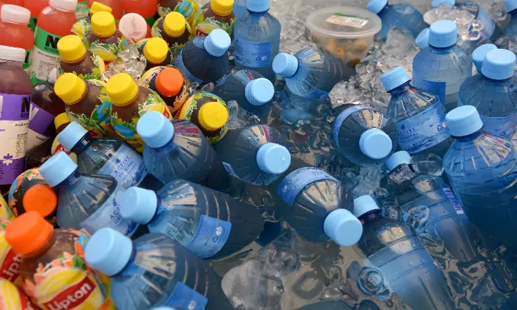 Iced Water Doesnt Cause Fat In Stomach As Claimed In This Viral Post