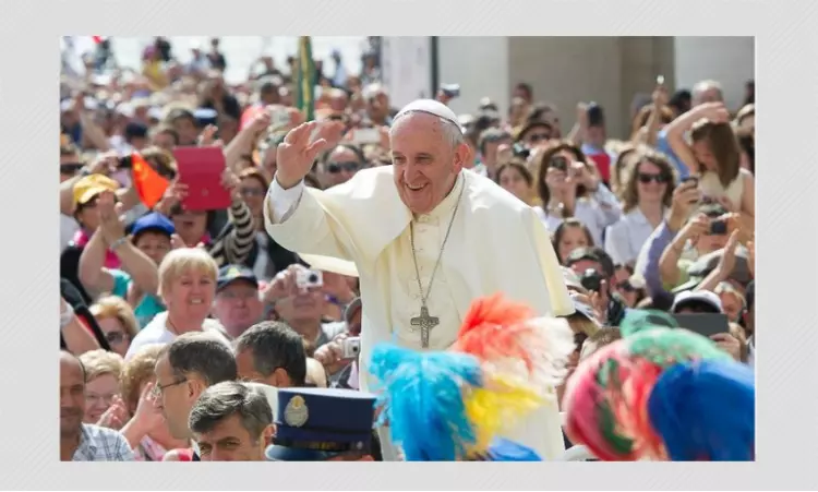 Pope Francis Image Doctored to Show Him In A Satanic Place Of Worship