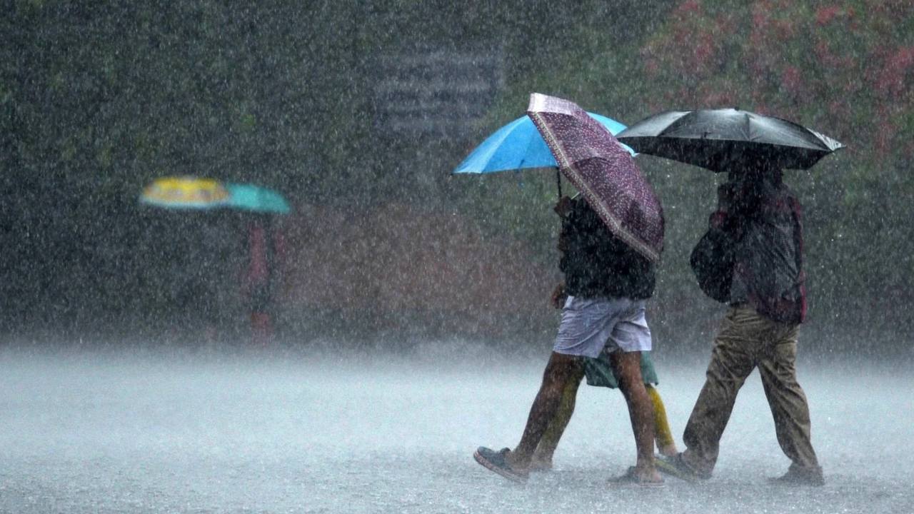 Chennai Rains Red Alert Issued For 4 Districts, 3 RainRelated Deaths