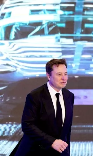 Elon Musks Ultimatum To Tesla Employees: Return To Office Or Get Out