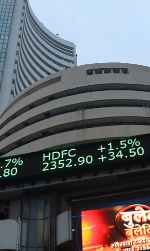 LIC IPO Subscribed 0.66 Times On Day 1 Of Launch