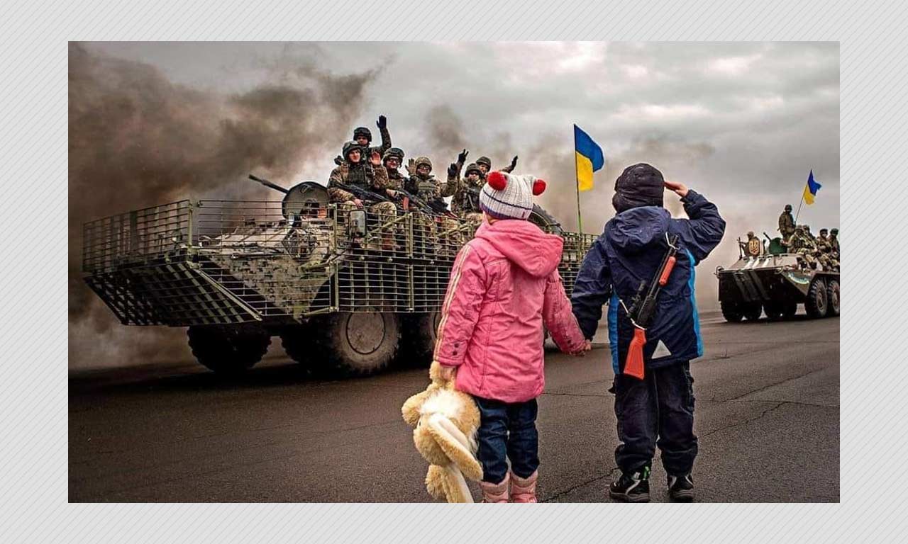 2016 Photo Viral As Children Saluting Ukrainian Soldiers BOOM