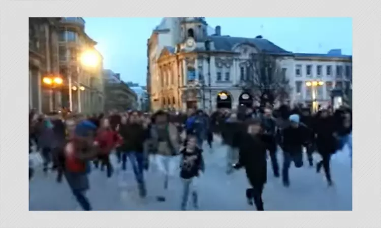 Does This Clip Show Russian Military Bombing Ukrainian Civilians?