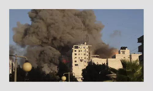 This Misleading Video Post Claims Ukrainian Defence Ministry Hit By Missiles