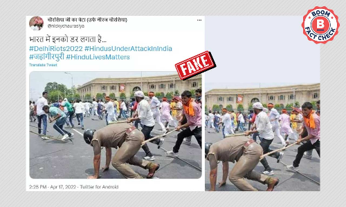 This Photo Does Not Show Recent Communal Clashes In Delhi