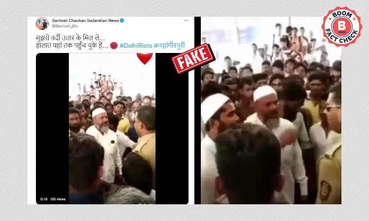 Old Video From Maharashtra Of Muslim Man Threatening Cop Viral As Delhi