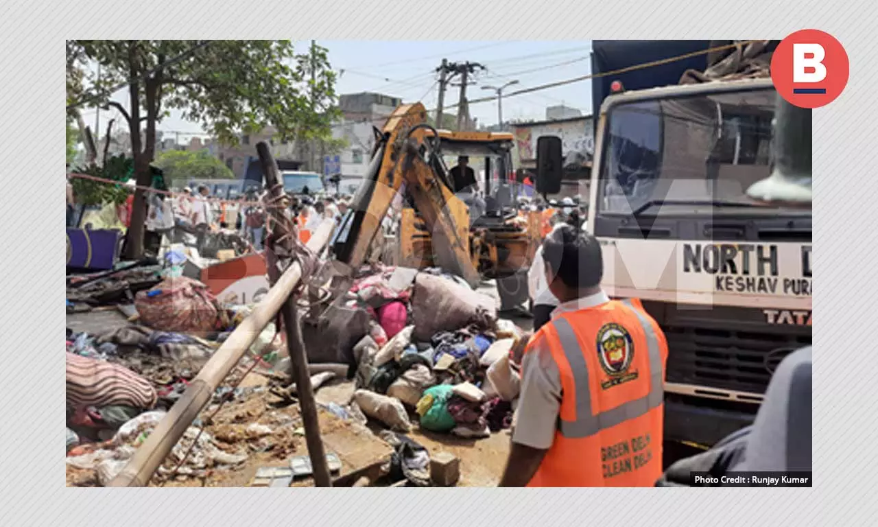 Bulldozers Needed To Demolish Stalls, Chairs? Supreme Court to NDMC