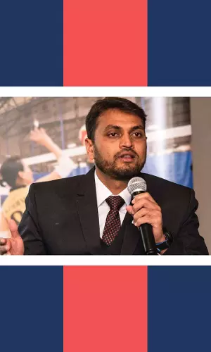 Para Swimmer Shams Aalam Made To Wait 90 Minutes To Get Airport Wheelchair, Air India Apologises