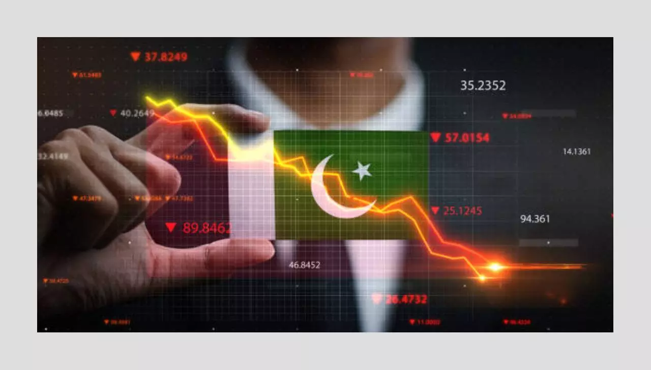 Power Outages, Fuel Shortage: Pakistan Reels Under Economic Crisis Power Outages, Fuel Shortage: Pakistan Reels Under Economic Crisis