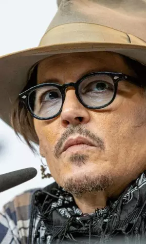 Johnny Depp To Return As Jack Sparrow After Disney Makes $301 Million Deal With Apology Letter