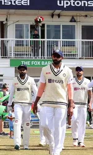 England v India Series: Jasprit Bumrah Becomes First Fast Bowler In 35 Years To Lead India in Test Match