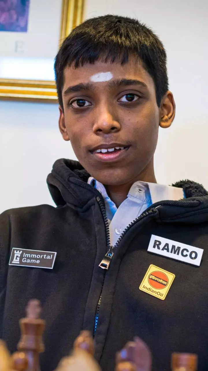 Praggnanandhaa Beats World Champion Magnus Carlsen In FTX Crypto Cup