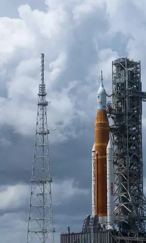 NASAs Moon Rocket Launch Definitely Off The Table After Leakage Near Rocket Base