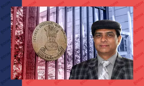 A Delhi School Teacher Who Refused Covid Vaccine Is Going To Court