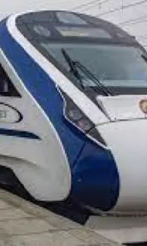 Jammed Wheels After 2 Cattle Collisions: Vande Bharat Express Faces Troubles