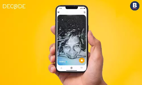 Pune Cops Got On Bumble To Catch Woman Drugging And Robbing Her Dates Pune Cops Got On Bumble To Catch Woman Drugging And Robbing Her Dates