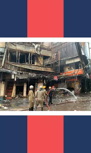 Massive Fire Engulfs Bhagirat Palace Market In Old Delhis Chandni Chowk
