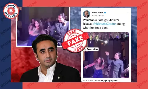 No, This Is Not Bilawal Bhutto Dancing To SRK-Deepika Song Besharam Rang...