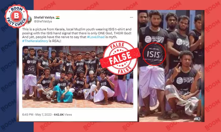 Photo Does Not Show Muslims In Kerala Wearing ISIS T-Shirts
