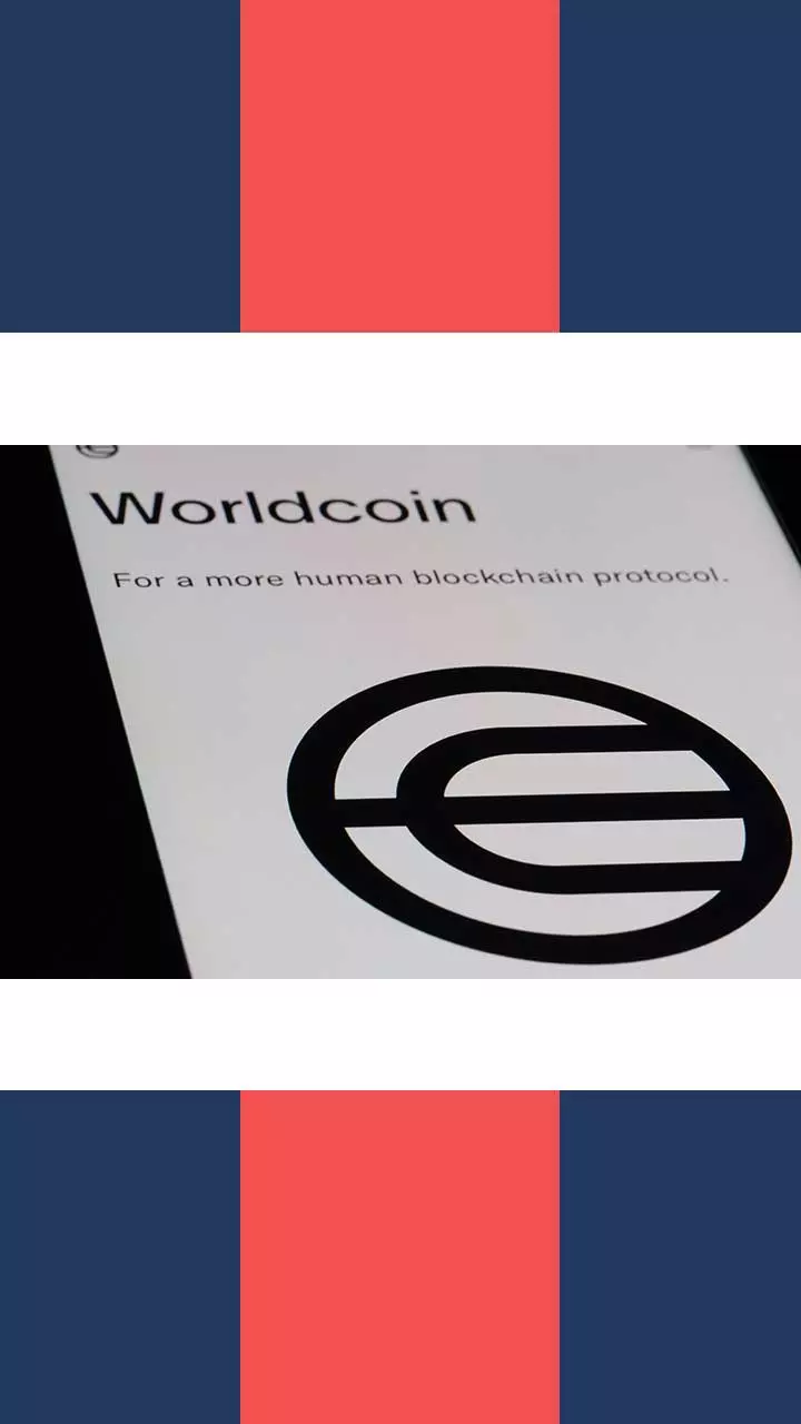 ISRO Shares First Visuals Of The Moon As Chandrayaan-3 Enters The Lunar  Orbit