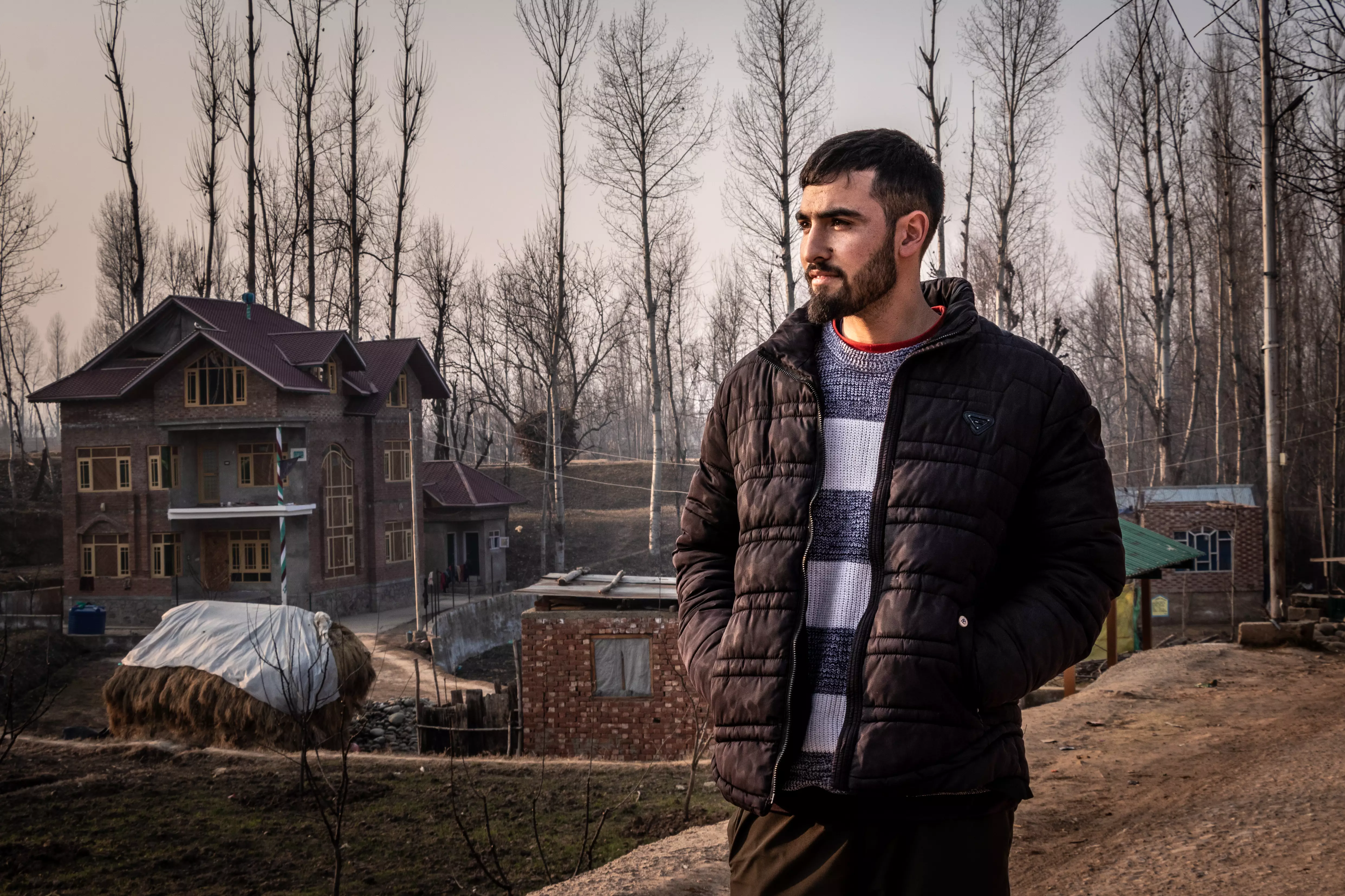 Qaiser Yousuf, 21, was barred from appearing for his semester exams after he missed a notification from his college due to a lack of network in his village, Abadpora. After running from pillar to post, he was made to write an application for the same until the day of the examination. Ultimately, because of his good academic performance, he was allowed by one of his professors to sit for the exams. Ashish Kumar Kataria/ Decode 