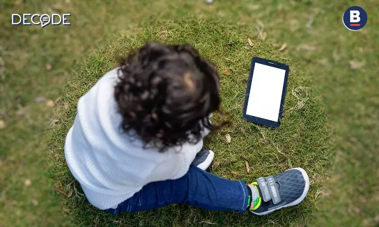 Toddlers Are Finding It Hard To Speak Because Of Rising Screen Time