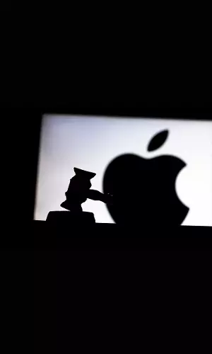 Apple Accused of Negligence in Managing Child Abuse Content on iCloud