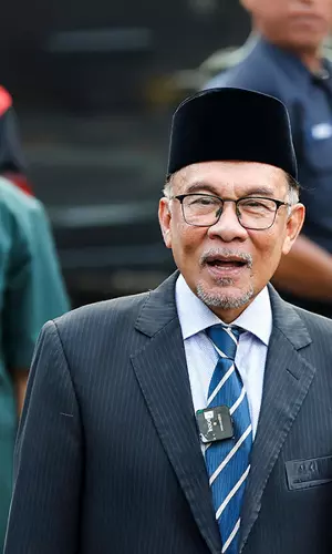 Malaysia PM Rejects Ransom Demand After Cyberattack on KLIA Airport