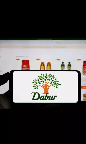 FSSAI to Delhi HC: Dabur’s ‘100% Juice’ Label Violates Rules