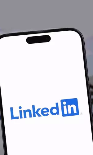 ASCI Reviews LinkedIn Influencers As Betting Ads Dominate Violations