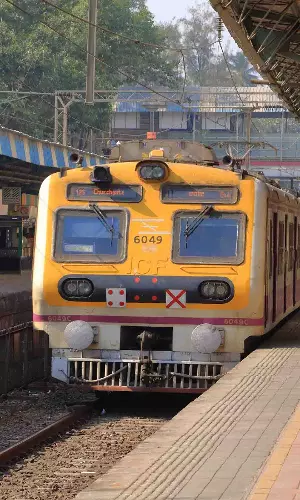 Railway Board Approves Automatic Doors For Mumbai Locals After Mishap