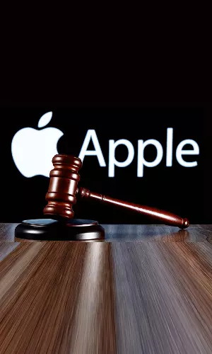 France Launches Probe into Apple Over Siri Voice Recordings