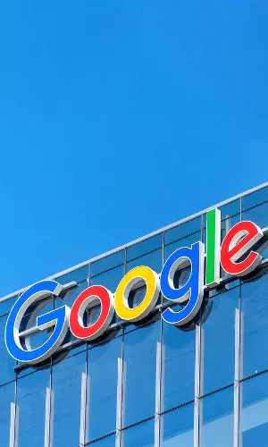 Google Disrupts Massive SMS Phishing Ring That Affected 1 Million Victims