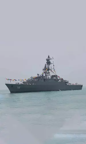 US Submarine Sinks Iranian Warship IRIS Dena In Indian Ocean, Dozens Dead
